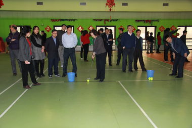 游艺活动 联结心灵的欢乐桥梁